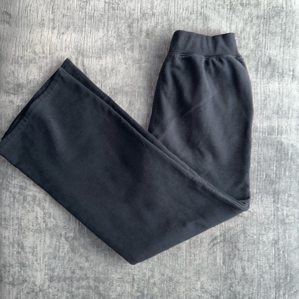 4/$20!✨UA Sweatpants